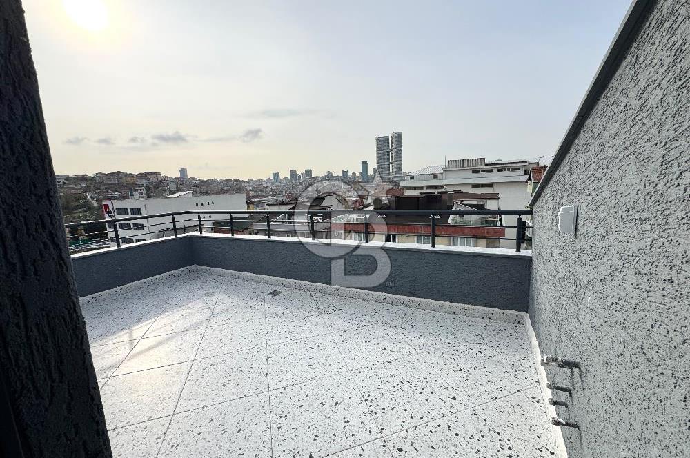 ATAŞEHİR FİNANS MERKEZİNE KOMŞU DUBLEKS DAİRE