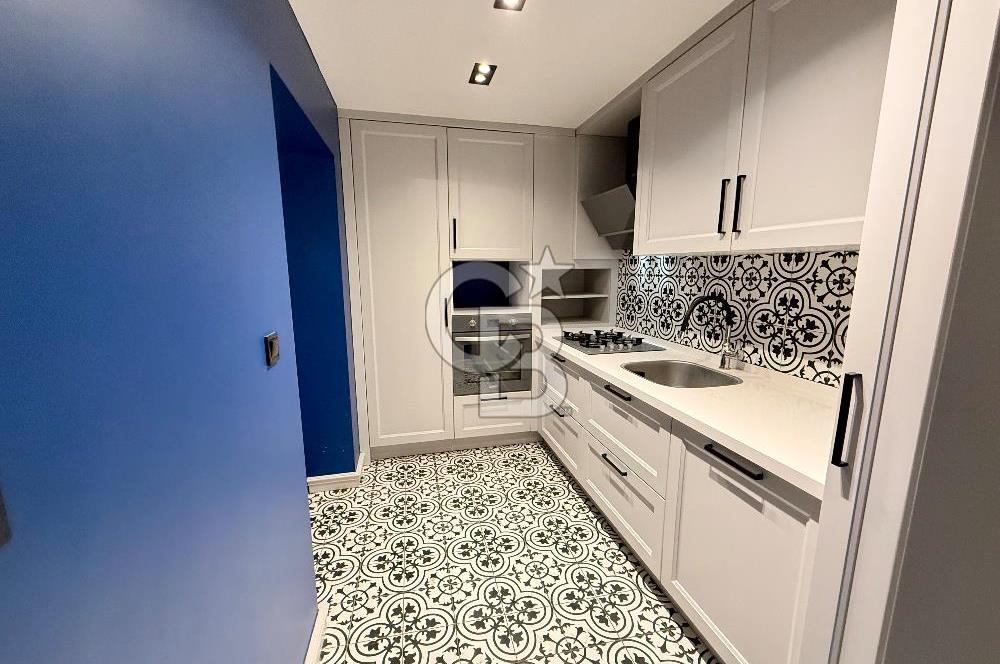 ALSANCAK ŞEHİTLER CADDESİ ÜZERİNDE – KİRALIK TARİHİ YAPI | YÜKSEK TABELA DEĞER