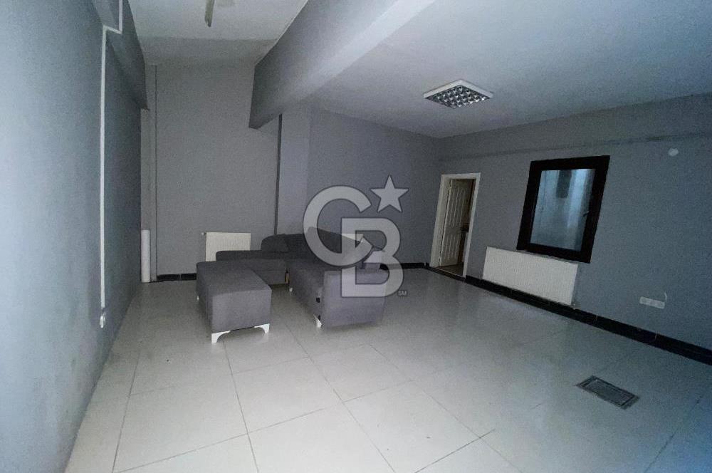 ÇEKMEKÖY MİMAR SİNAN MAHALLESİ'NDE 