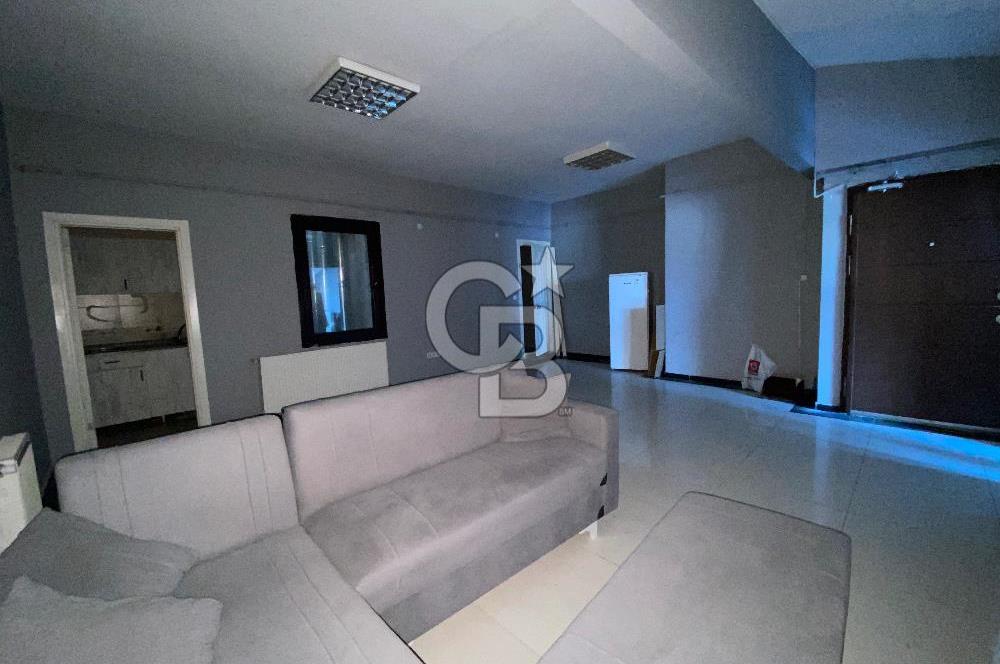 ÇEKMEKÖY MİMAR SİNAN MAHALLESİ'NDE 