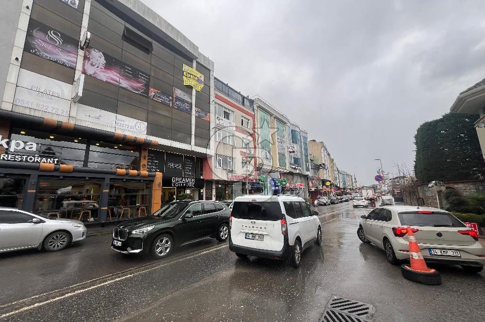 ÇEKMEKÖY MİMAR SİNAN MAHALLESİ'NDE 