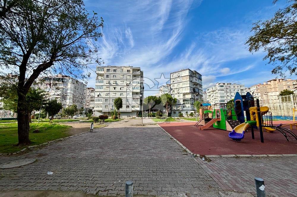 Bayraklı Tepekule’de Köşe Konumda Yatırıma Uygun Satılık Dükkan