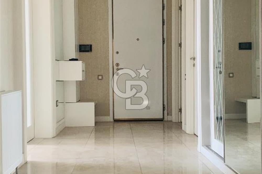 KEÇİÖREN OVACIKTA SMD TOWERS SİTESİNDE SATILIK 4+1 LÜKS DAİRE
