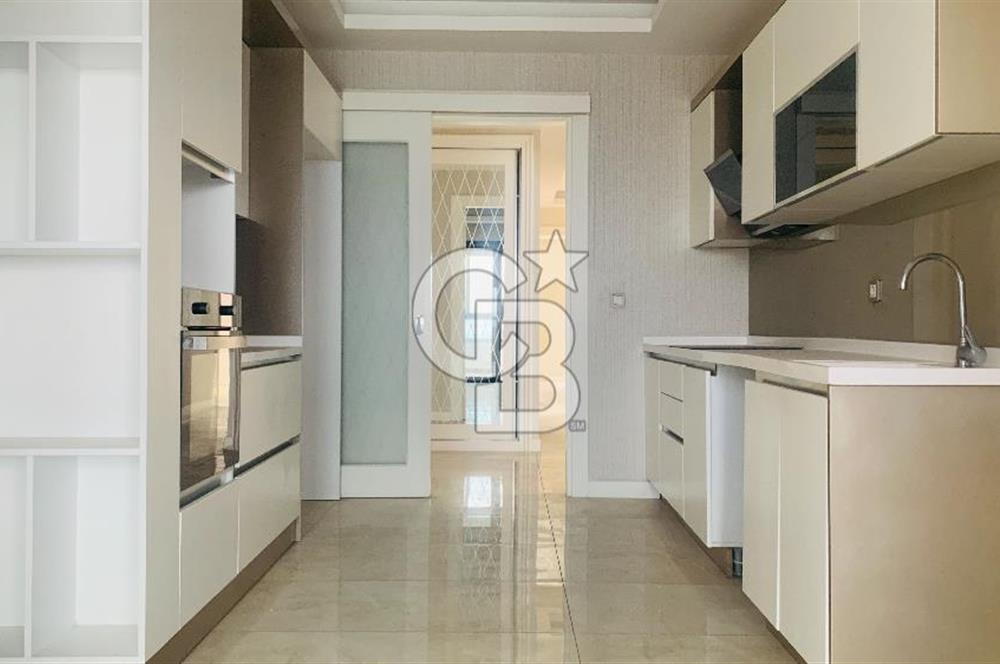 KEÇİÖREN OVACIKTA SMD TOWERS SİTESİNDE SATILIK 4+1 LÜKS DAİRE