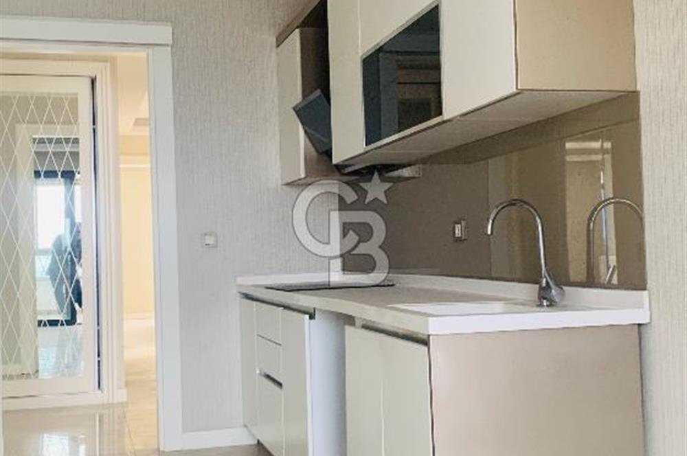 KEÇİÖREN OVACIKTA SMD TOWERS SİTESİNDE SATILIK 4+1 LÜKS DAİRE