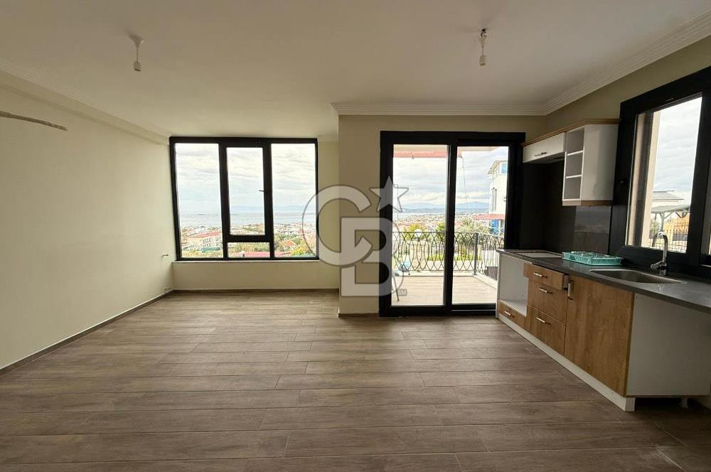 SEFERİHİSAR AKARCA'DA SIFIR DENİZ MANZARALI 2+2 VİLLA 