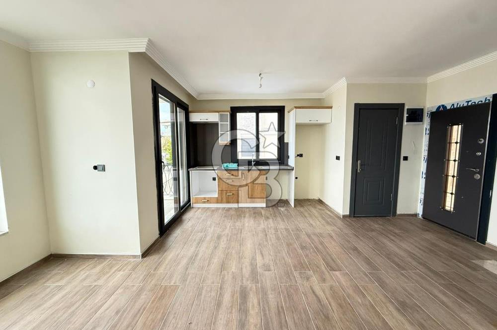 SEFERİHİSAR AKARCA'DA SIFIR DENİZ MANZARALI 2+2 VİLLA 