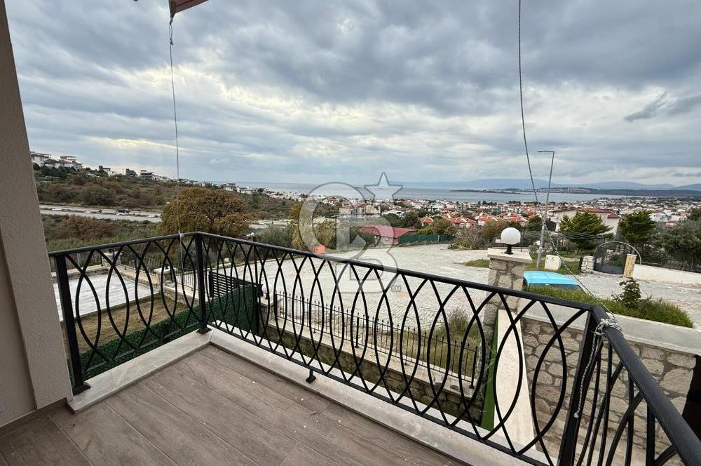 SEFERİHİSAR AKARCA'DA SIFIR DENİZ MANZARALI 2+2 VİLLA 