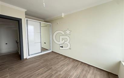 SEFERİHİSAR AKARCA'DA SIFIR DENİZ MANZARALI 2+2 VİLLA 