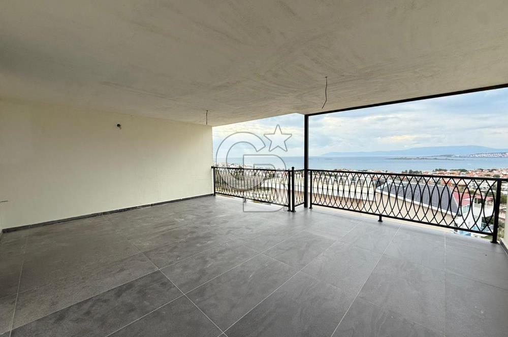 SEFERİHİSAR AKARCA'DA SIFIR DENİZ MANZARALI 2+2 VİLLA 