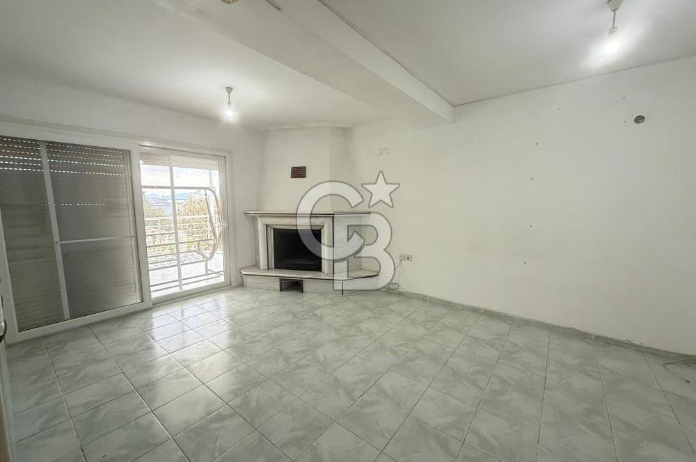 SEFERİHİSAR AKARCA'DA 5+1 DENİZ MANZARALI TERASLI VİLLA