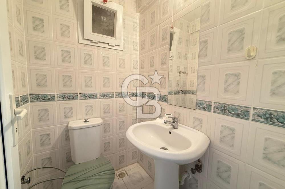 SEFERİHİSAR AKARCA'DA 5+1 DENİZ MANZARALI TERASLI VİLLA