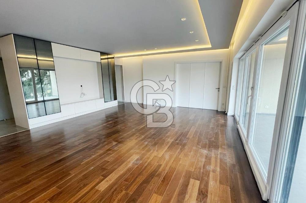 Kalamış Sahilde İçi Tamamen Yenilenmiş KİRALIK 3+1 Daire