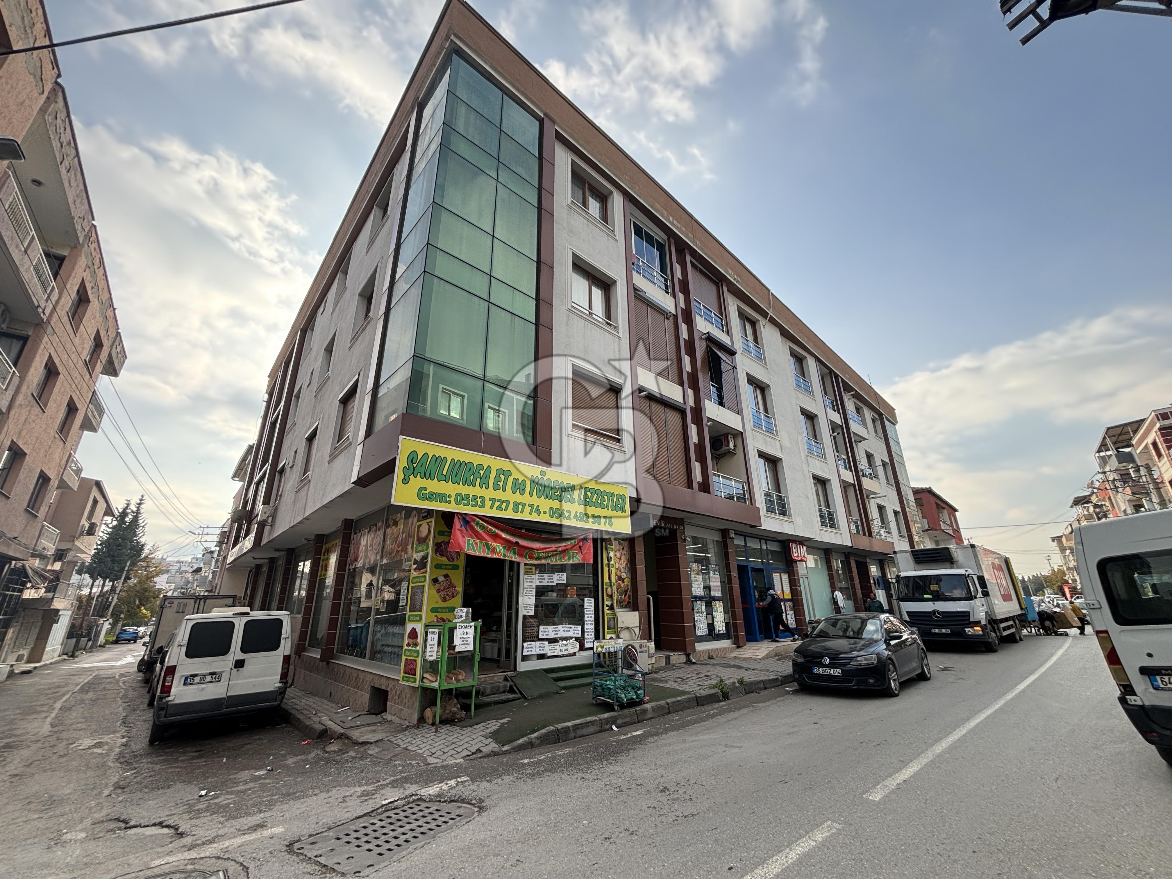 Yamanlar'da Barış Caddesi Üzerinde Satılık Dükkan 