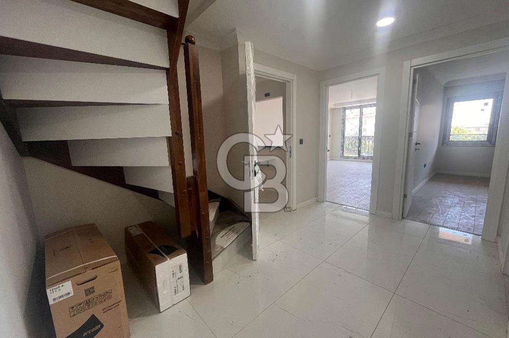 Bahçelievler Merkezde Teraslı 3+1 Sıfır Satılık Dubleks Daire