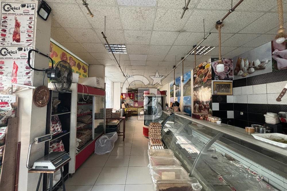 Yamanlar'da Barış Caddesi Üzerinde Satılık Dükkan 