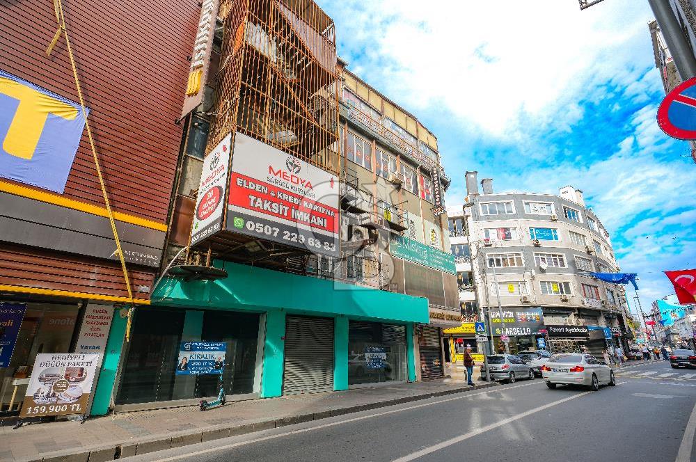 Sefaköy Satılık 500m2 Dükkan Tabela Reklam Değeri Yüksek Konumda