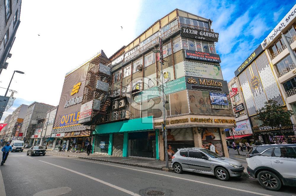 Sefaköy Satılık 500m2 Dükkan Tabela Reklam Değeri Yüksek Konumda