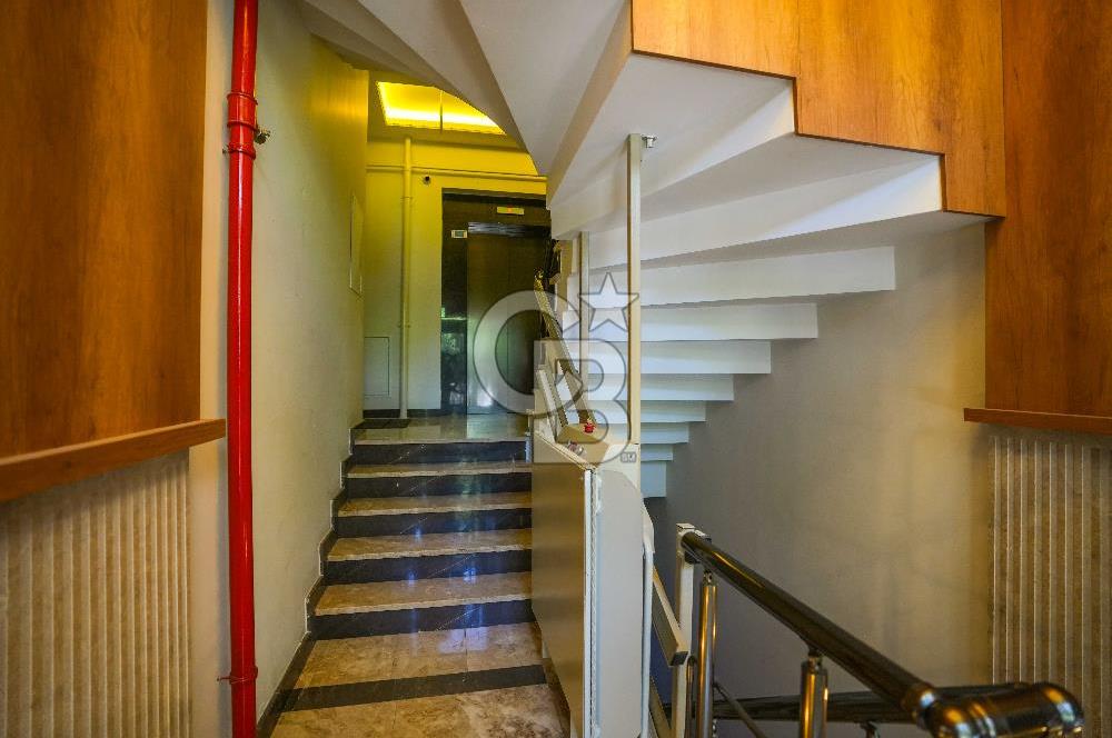SUADİYE SAHİL PARSELİNDE ARA KAT 3+1 KİRALIK DAİRE