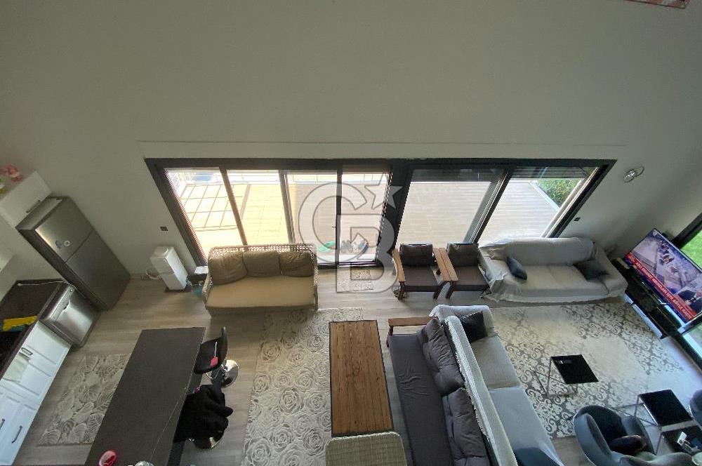 Urla Zeytineli Köyünde Denize 600m Mesafede Satılık Tarla