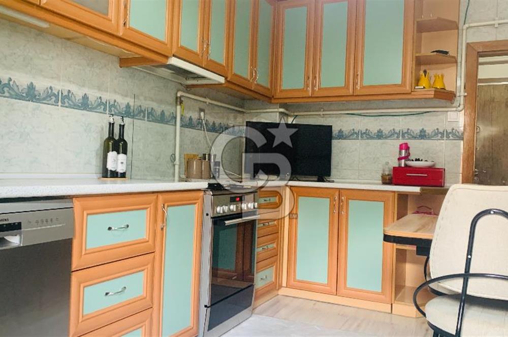 SUBAYEVLERİ DİNÇ SOKAKTA KÖŞE BİNA YAPILI 3+1 SATILIK DAİRE