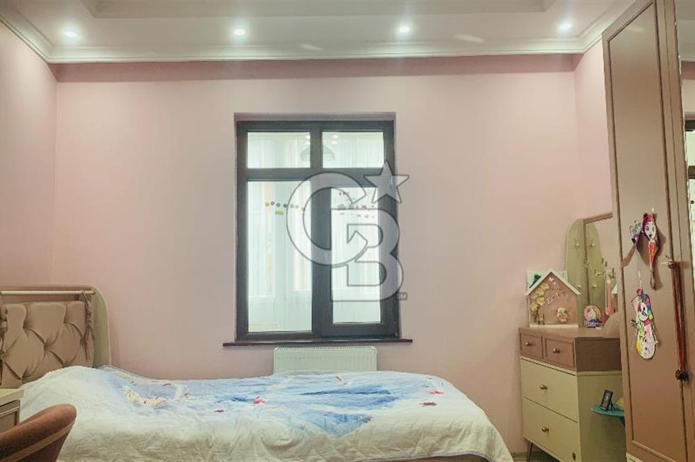 SUBAYEVLERİ DİNÇ SOKAKTA KÖŞE BİNA YAPILI 3+1 SATILIK DAİRE