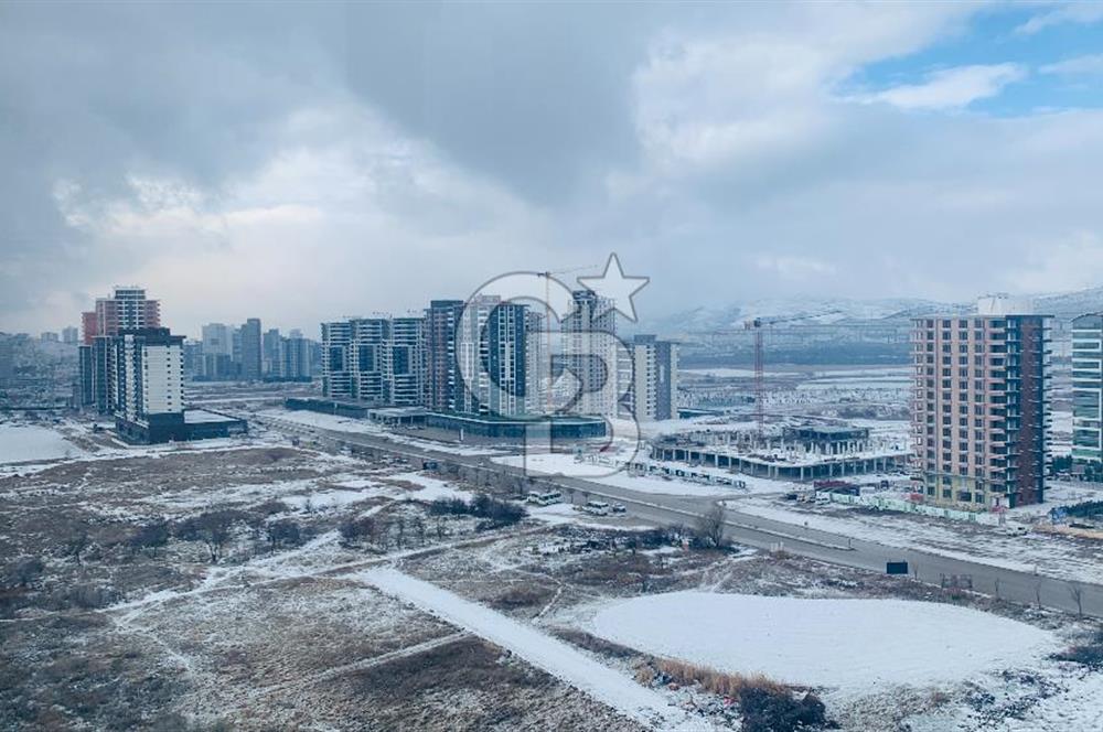 KEÇİÖREN OVACIKTA SMD TOWERS SİTESİNDE SATILIK 4+1 LÜKS DAİRE