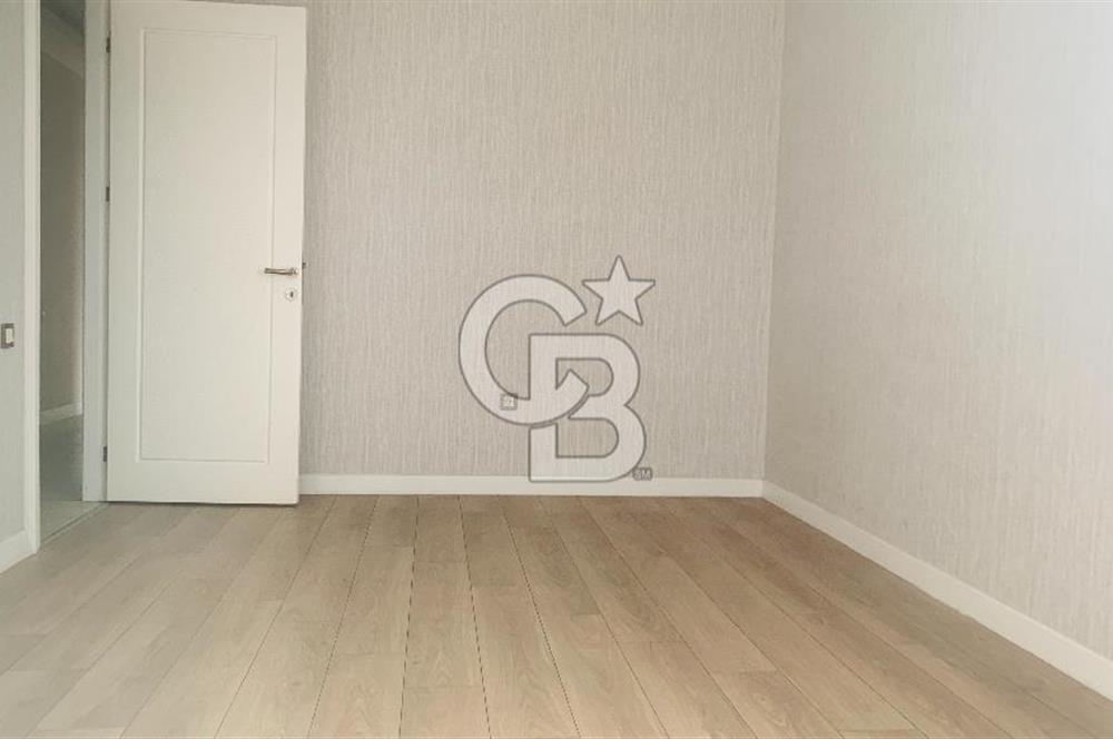 KEÇİÖREN OVACIKTA SMD TOWERS SİTESİNDE SATILIK 4+1 LÜKS DAİRE