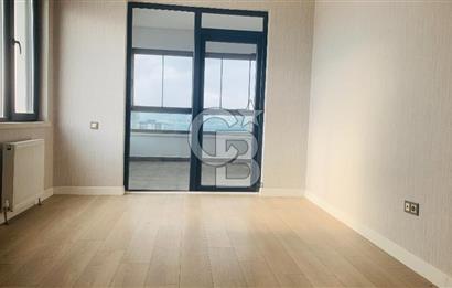 KEÇİÖREN OVACIKTA SMD TOWERS SİTESİNDE SATILIK 4+1 LÜKS DAİRE