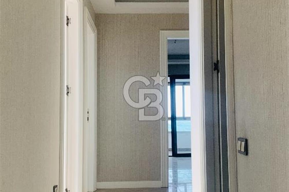 KEÇİÖREN OVACIKTA SMD TOWERS SİTESİNDE SATILIK 4+1 LÜKS DAİRE