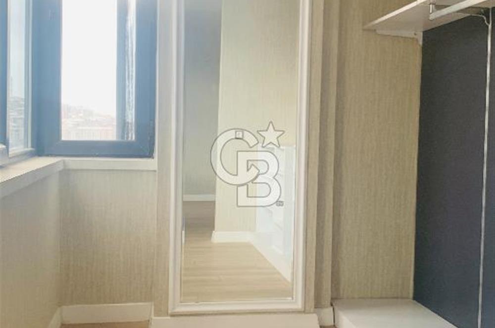 KEÇİÖREN OVACIKTA SMD TOWERS SİTESİNDE SATILIK 4+1 LÜKS DAİRE