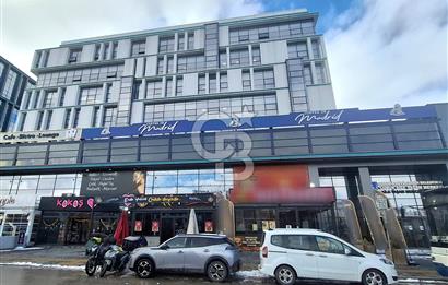 ÇUBUK TİCARET MERKEZİ'NDE HAZIR&KAZANÇLI RESTORAN/FAST FOOD