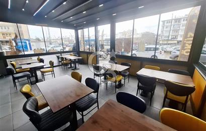 ÇUBUK TİCARET MERKEZİ'NDE HAZIR&KAZANÇLI RESTORAN/FAST FOOD