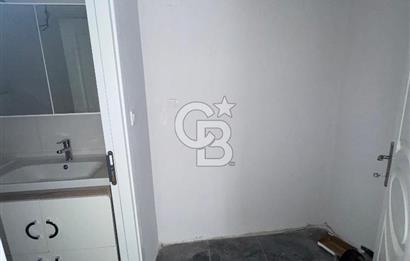 Güzelbahçe Yalı Mahallesi'nde Deniz Manzaralı Satılık Villa