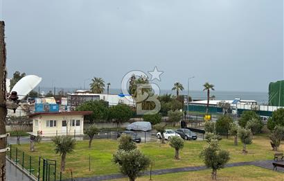Güzelbahçe Yalı Mahallesi'nde Deniz Manzaralı Satılık Villa