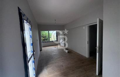 Güzelbahçe Yalı Mahallesi'nde Deniz Manzaralı Satılık Villa