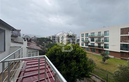 Güzelbahçe Yalı Mahallesi'nde Deniz Manzaralı Satılık Villa