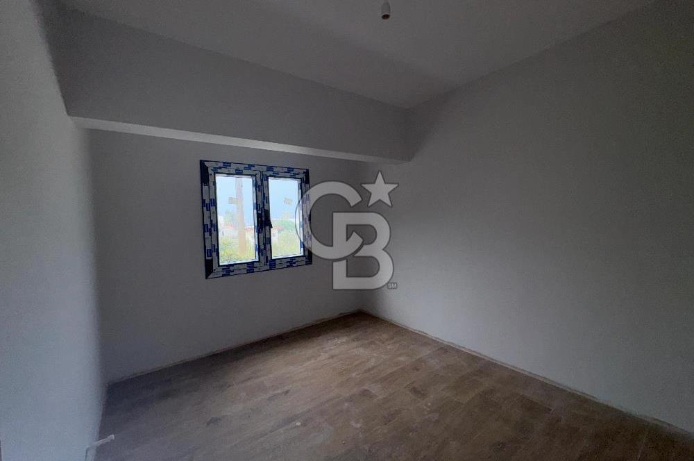 Güzelbahçe Yalı Mahallesi'nde Deniz Manzaralı Satılık Villa