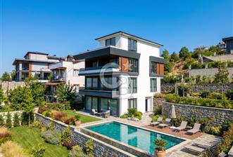 BAŞİSKELE BAHÇECİK'TE 1 DÖNÜM ARSA İÇERİSİNDE 5+2 FORLEXS VİLLA - 1 - 326472