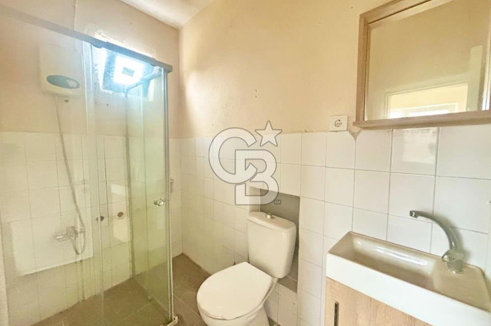 CB KİNG'DEN NERGİZ MAHALLESİ SATILIK 240m² ARSA VE ARSA İÇERİSİNDE 100m² EV 