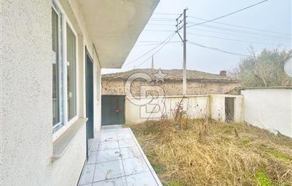 CB KİNG'DEN NERGİZ MAHALLESİ SATILIK 240m² ARSA VE ARSA İÇERİSİNDE 100m² EV 