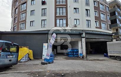 Maltepe Girne Caddesi E-5 Yan Yol Üzeri 650m2 Kiralık Dükkan