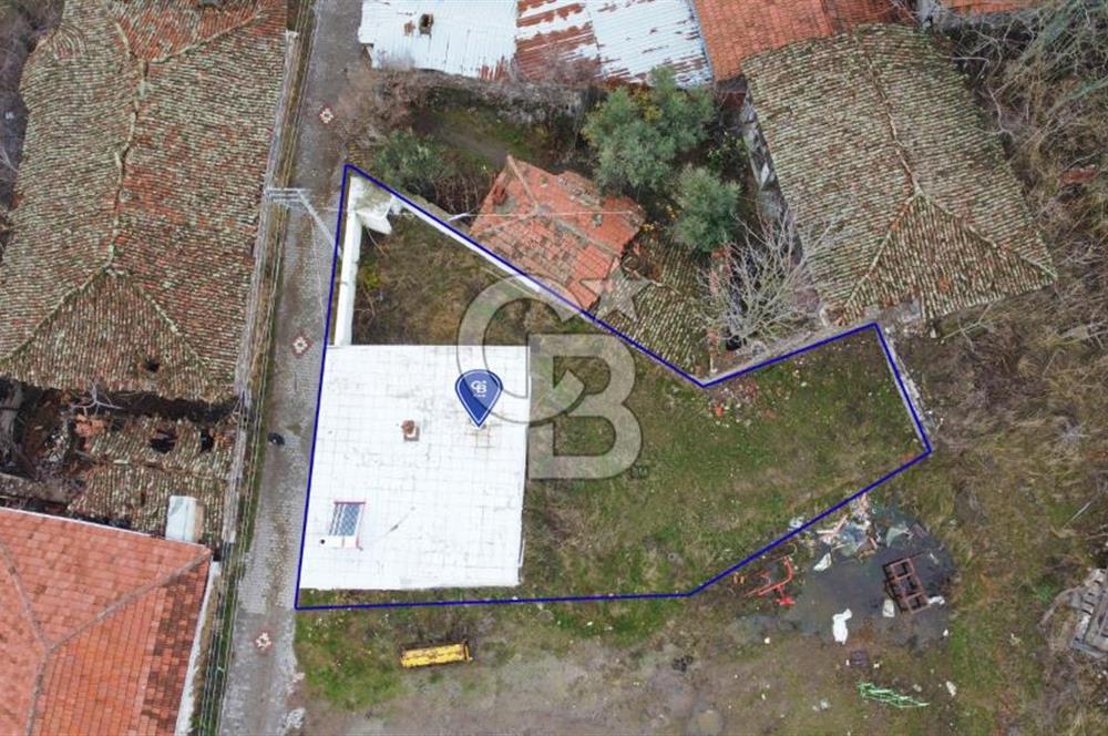 CB KİNG'DEN NERGİZ MAHALLESİ SATILIK 240m² ARSA VE ARSA İÇERİSİNDE 100m² EV 