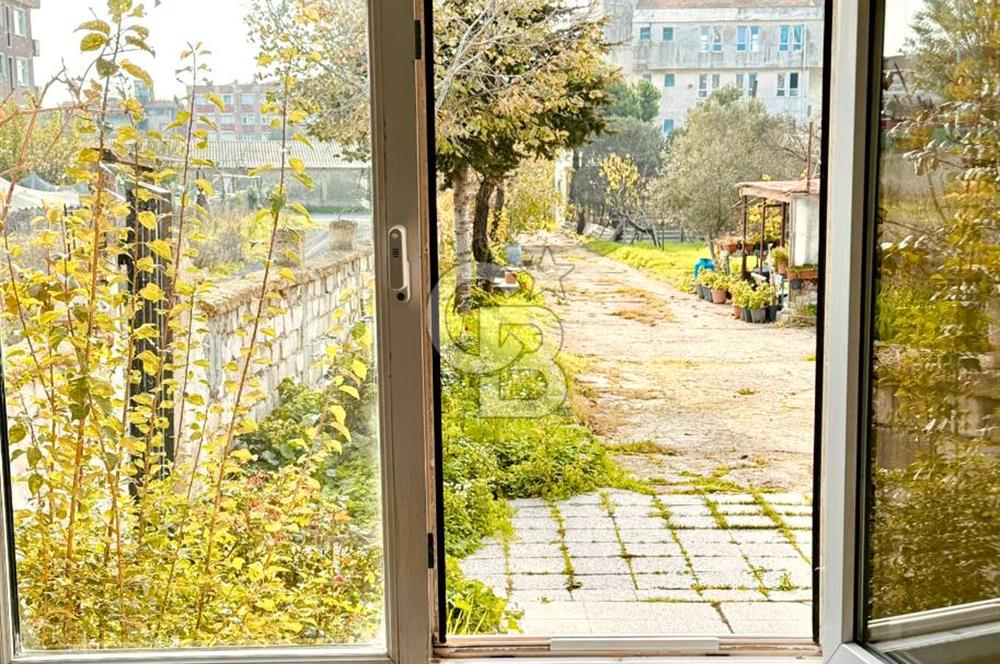 BAHÇE KATI MÜSTAKİL GİRİŞLİ KOMPLE YENİLENMİŞ KİRALIK 1+1 DAİRE 