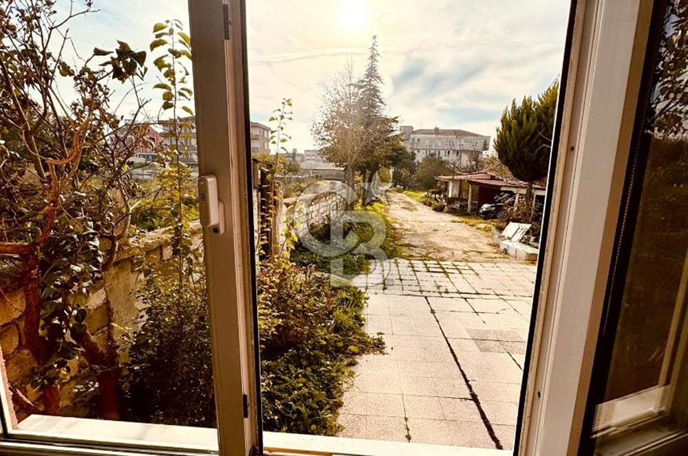 BAHÇE KATI MÜSTAKİL GİRİŞLİ KOMPLE YENİLENMİŞ KİRALIK 1+1 DAİRE 