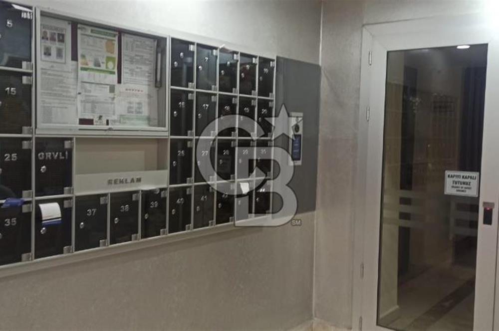 ERYAMAN EVLERİNDE METROYA YAKIN SATILIK 1+1 TERASLI EŞYALI DAİRE