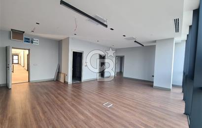 METAFOR ANKARA KULE'DE LÜX YAPILI 19.KAT DEPOLU KİRALIK OFİS