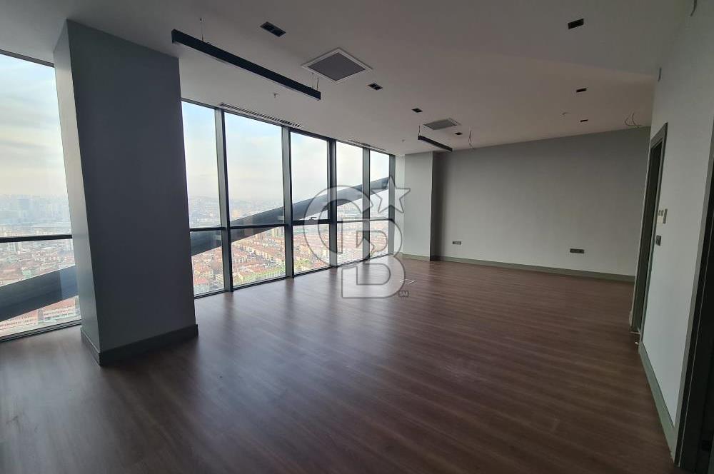METAFOR ANKARA KULE'DE LÜX YAPILI 19.KAT DEPOLU KİRALIK OFİS