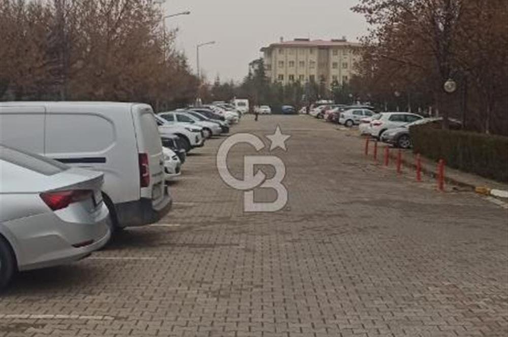 ERYAMAN EVLERİNDE METROYA YAKIN SATILIK 1+1 TERASLI EŞYALI DAİRE