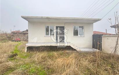 CB KİNG'DEN NERGİZ MAHALLESİ SATILIK 240m² ARSA VE ARSA İÇERİSİNDE 100m² EV 